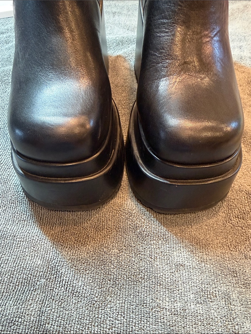 Steve Madden platform Chelsea boots W7 - Picture 2 of 8